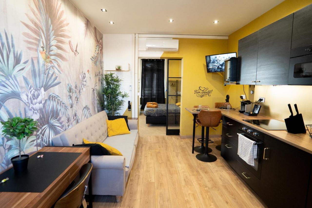 Capsule Premium Balneo & Home Cinema Valenciennes Zewnętrze zdjęcie